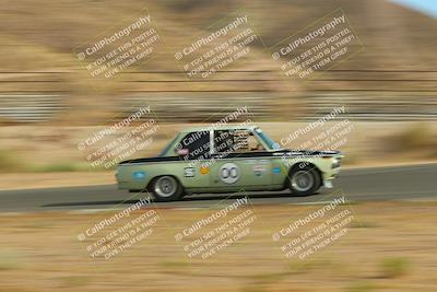 media/Jun-01-2025-CalClub SCCA (Sun) [[eae223c5dd]]/Group 1/Track Event 5/